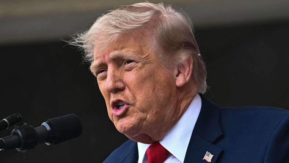 Трамп Киевпен Patriot зымырандарының лицензиясы туралы келіссөздер жүргізіп жатқанын мәлімдеді