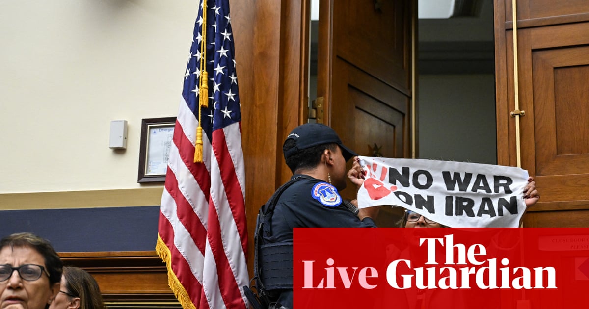 Палата представителей США в третий раз поддержала прекращение войны с Ираном