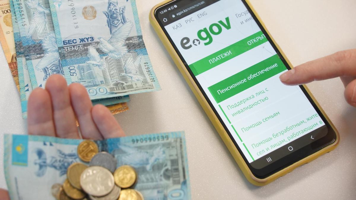 Почему посредники при оформлении пособий в Казахстане опасны