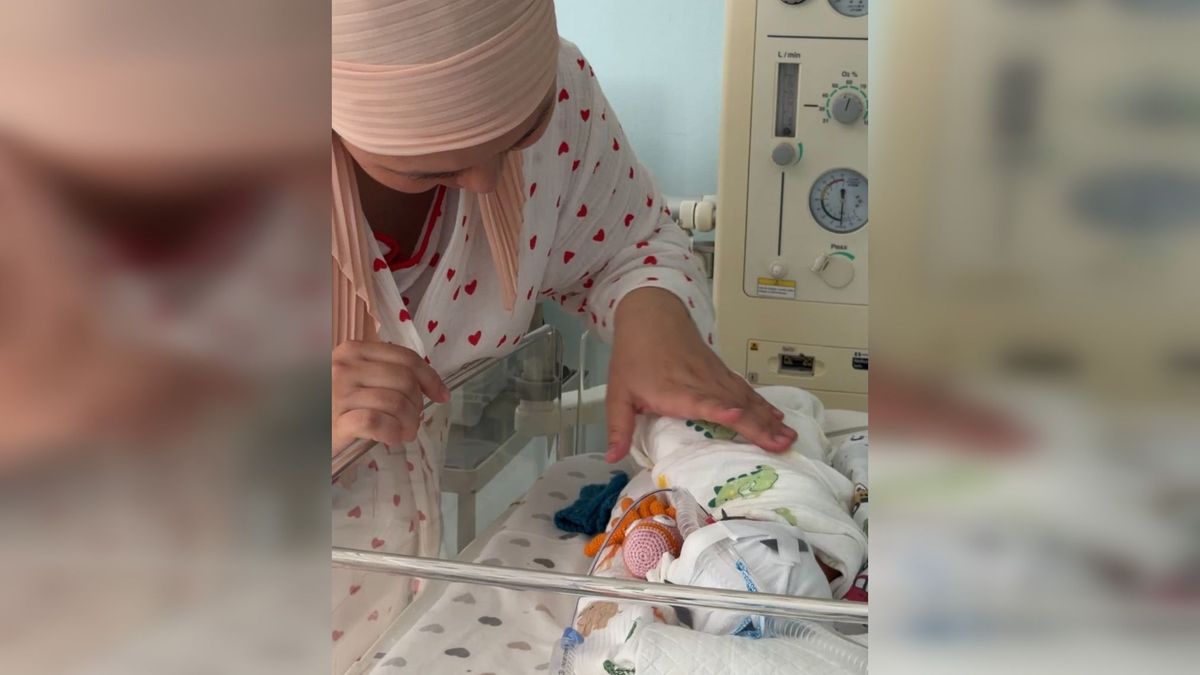 В Алматы с начала года родились шесть тройняшек