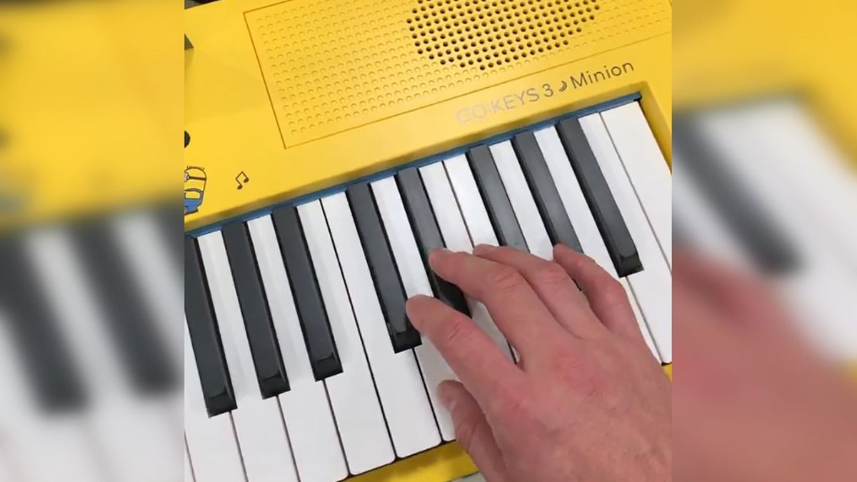 Roland выпустила синтезатор GO:KEYS 3 Minion с голосами миньонов