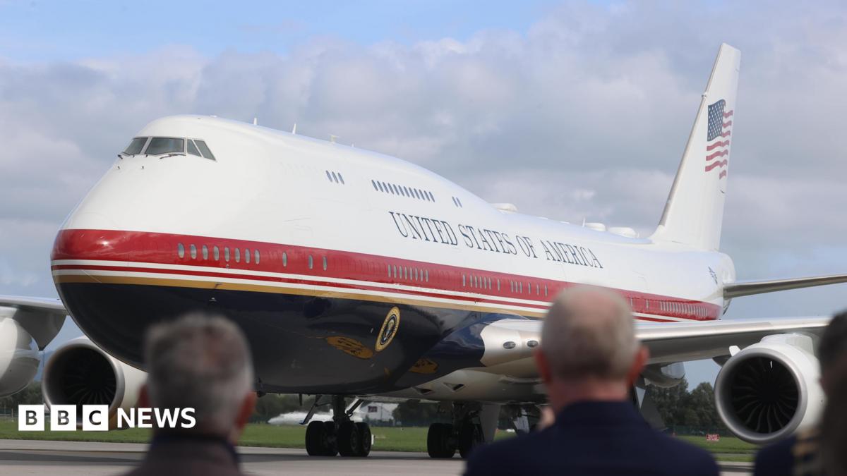 Белый дом не пустил CNN на борт Air Force One в поездке Трампа в Теннесси