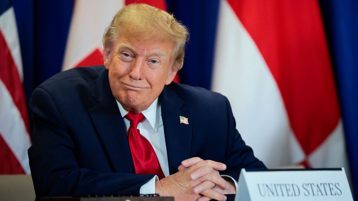 Трамп отклонил предложение Ирана о недельном перемирии и открытии Ормузского пролива
