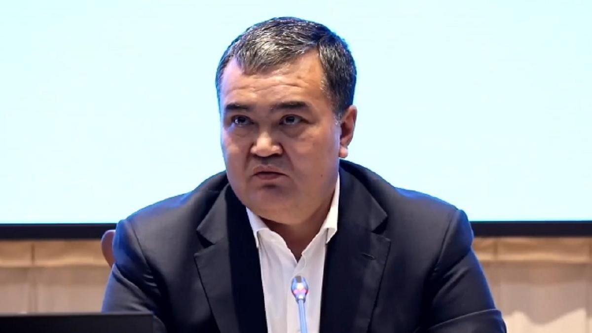 Аким Астаны Женис Касымбек призвал беречь городское имущество и предупредил вандалов