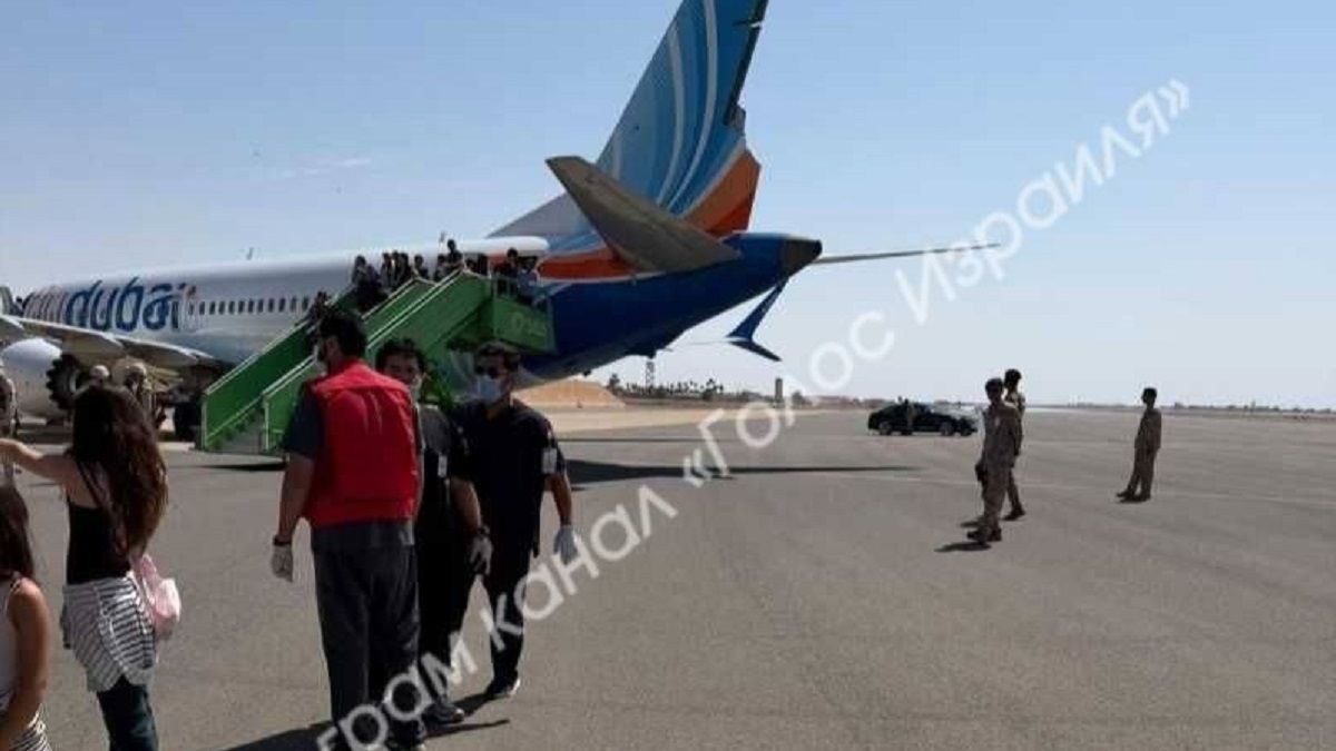 Нетаньяху: пилот FlyDubai, напавший на напарника, задержан в Саудовской Аравии
