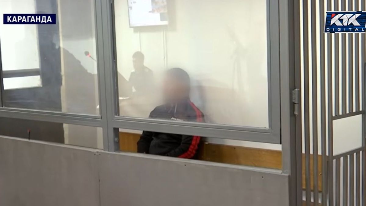 В Караганде начался закрытый суд над экс-майором полиции по делу о погибшей девушке