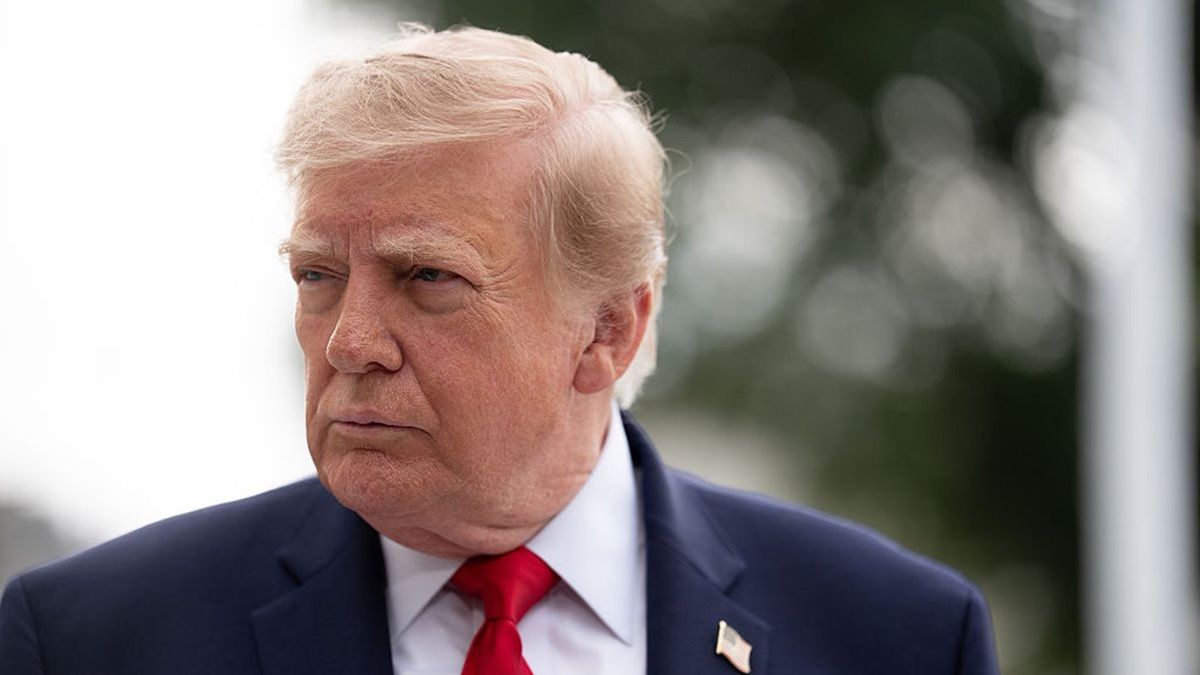 Трамп пригрозил разбомбить Иран, если не удастся заключить сделку