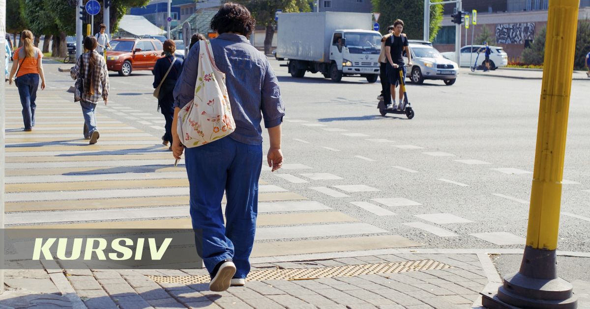 Синоптики: в октябре Казахстан ждет тепло до +30, но с похолоданиями и метелями