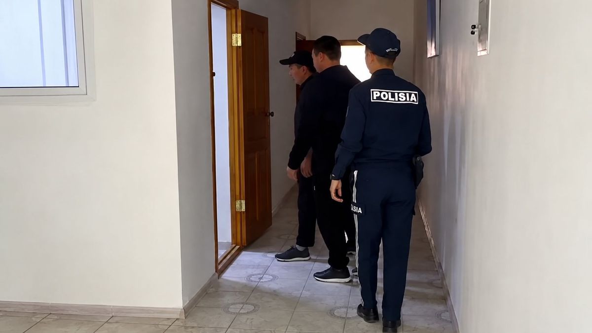 Поездка двух друзей в Мангистау обернулась арестом и лишением прав