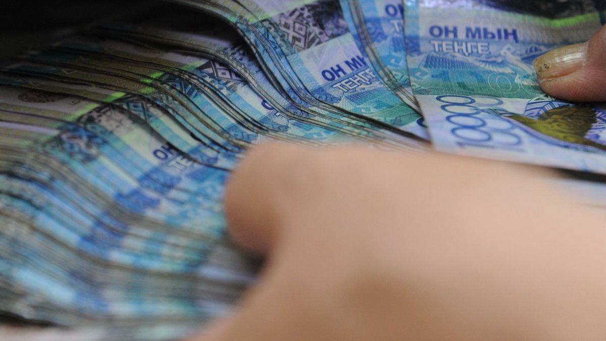 В Уральске осуждена мошенница, обманувшая казахстанцев на 158 млн тенге