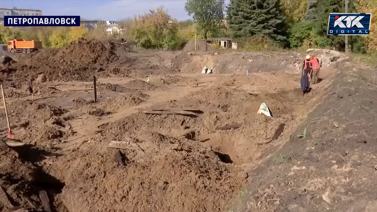 В Петропавловске строители обнаружили кладбище XIX века на месте Центра инклюзивного спорта