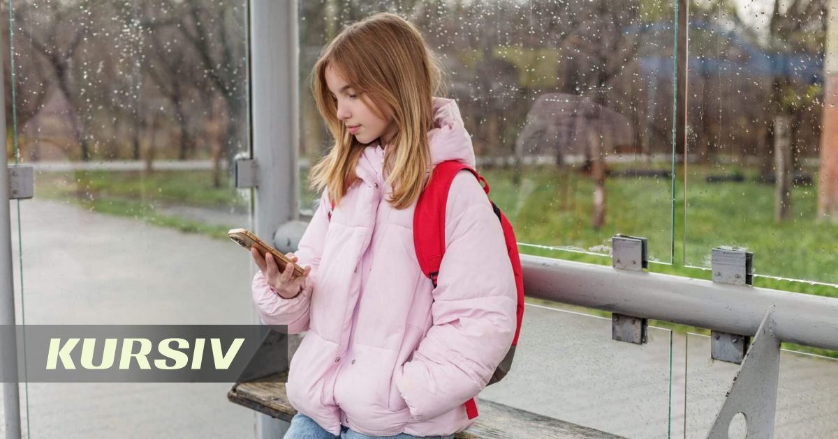 Прокуратура ЗКО добилась 50% скидки на проезд для 1155 подростков