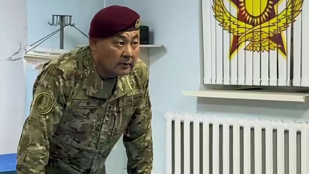 Министр обороны Казахстана провёл внезапную проверку воинской части в Акмолинском гарнизоне