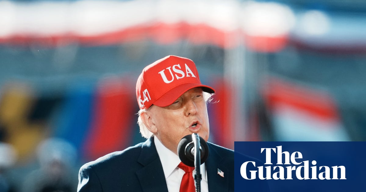 Трамп открыл в Балтиморе судостроительный завод за $6,6 млрд