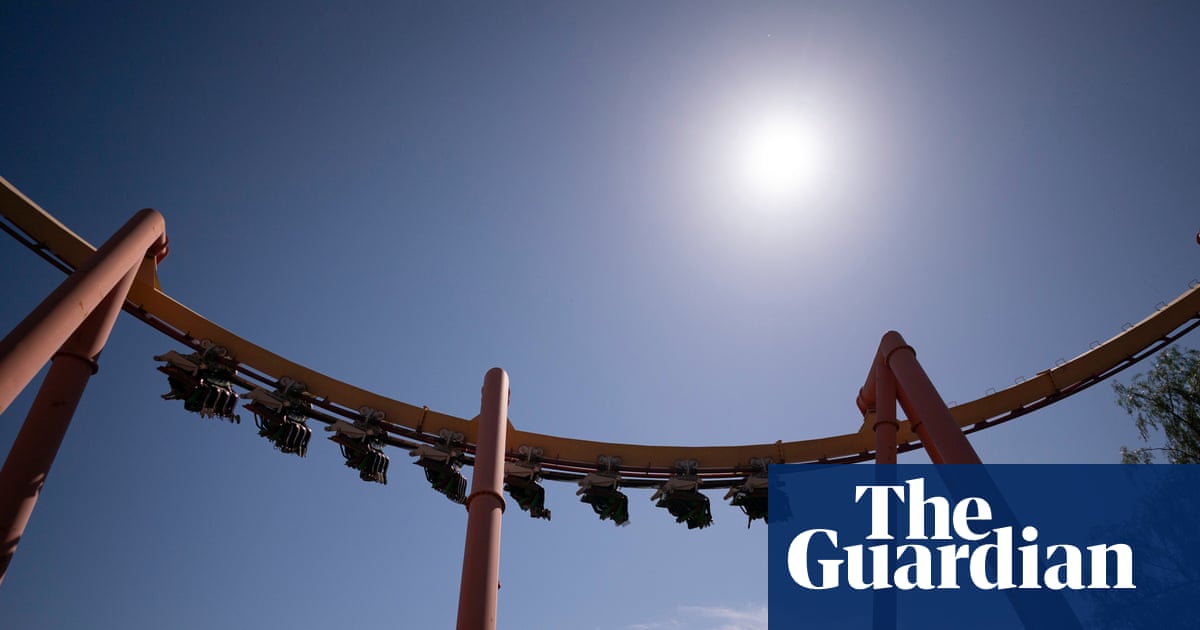 Трагедия на аттракционе Six Flags в США: один человек погиб