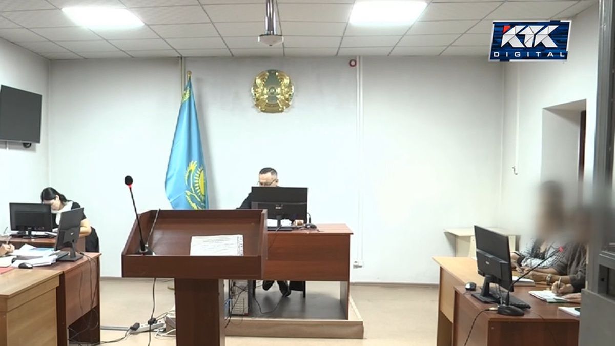 В Караганде для бизнесвумен, обманувшей более 500 казахстанцев, запросили почти 7 лет колонии