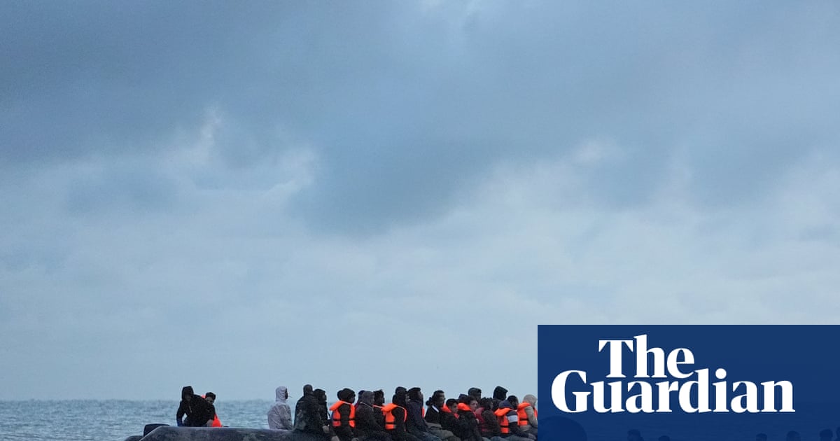 Фарадж опроверг стрельбу военных Reform UK по лодкам