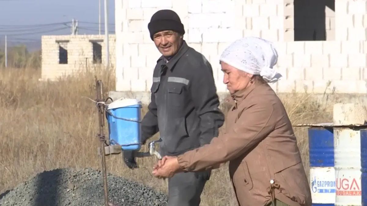 Жители Актобе более 10 лет ждут воду: водопровод готов на 95%, не хватает 796 млн тенге