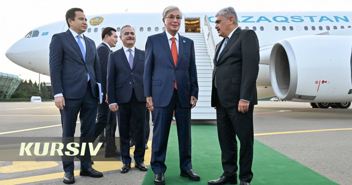 Токаев прибыл в Баку на седьмой саммит СВМДА