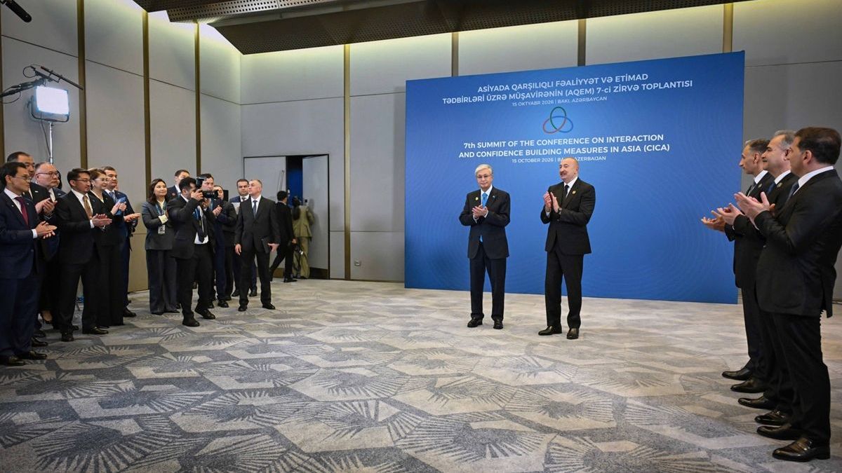 Казахстан и Азербайджан запустили подводную интернет-магистраль через Каспий