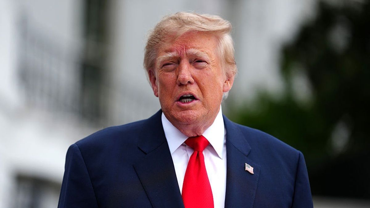 Трамп призвал Францию закрыть границы на фоне протестов