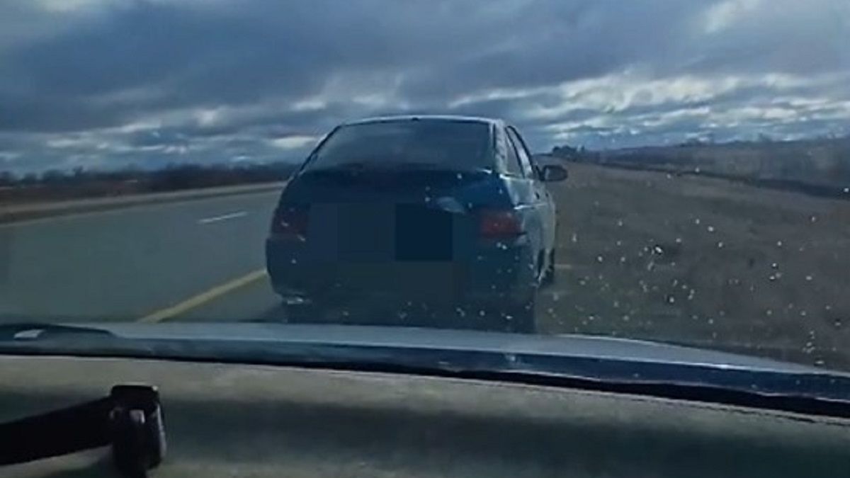 В Акмолинской области задержали автомобиль, угнанный в Северо-Казахстанской области