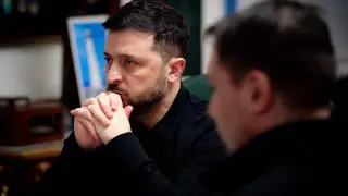 Украина екі жолға дайын: келіссөздер үдей ме, әлде қорғаныс жалғаса ма