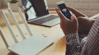 Министрлік Қазақстандағы интернет іркілістері туралы: жүйелік ақау болмады