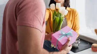 Ішкі істер министрлігі 14 ақпан қарсаңында қазақстандықтарды интернет алаяқтығынан сақтандырды