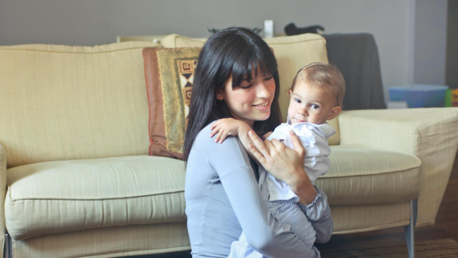 Қайрат Нұртас Денис Теннің анасына құрмет көрсетті: «Денис екеуің ұқсайсыңдар»