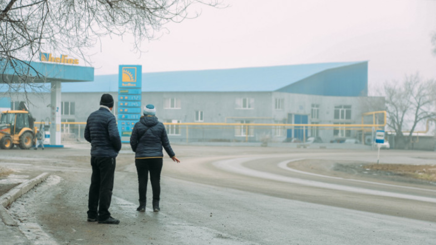 Алматыдан қашу: қала тұрғындары арзан баспана үшін дачаларға көшіп жатыр