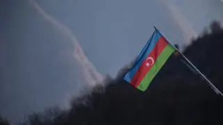 Әзербайжан Иран шекарасына әскер ауыстырды: БАҚ мәліметі