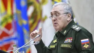 Ресейде қорғаныс министрінің бұрынғы бірінші орынбасары Руслан Цаликов ұсталды