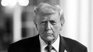 Трамп АҚШ-та қару-жарақ өндірісін арттыруға кірісті