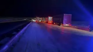 Қарағанды облысындағы жолда мыңнан астам көлік кептелісте қалды