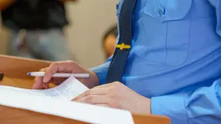 Қазақстандықтар Жанабыловтарға қанша ақша аударды: Прокурор сотта мән-жайды ашып айтты