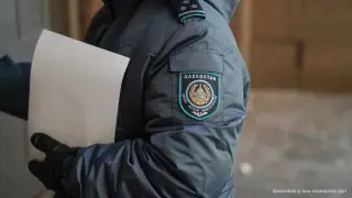 ШҚО полициясы: Өскеменде тәртіп сақшысына шабуыл жасағандар ұсталды