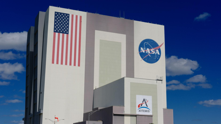 NASA астронавттары Айдың арғы бетін алғаш рет көргендегі әсерлерін бөлісті