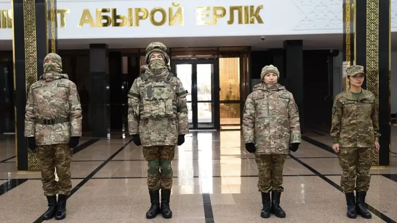 Қазақстан үкіметі әскери қызметшілерге берілетін ақшалай өтемақы ережелерін жаңартты